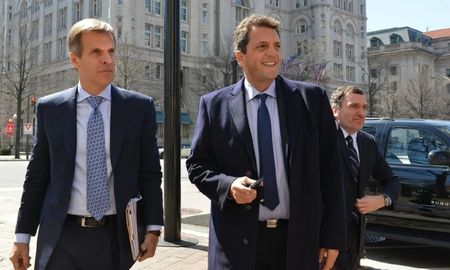 El superministro de Economía, Producción y Agricultura, Sergio Massa, junto al economista Martín Redrado. El superministro de Economía, Producción y Agricultura, Sergio Massa, junto al economista Martín Redrado.