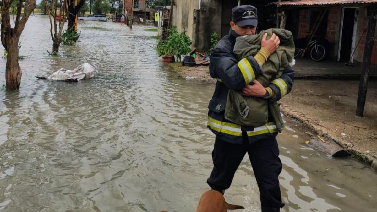 Protección Civil continúa relevando las localidades del norte provincia.