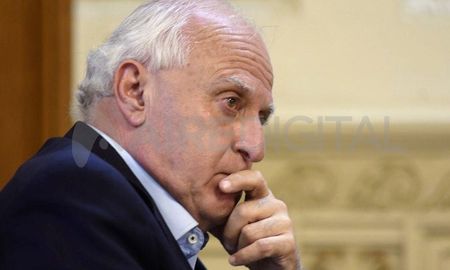 En 2003 Lifschitz se convirtió en intendente de Rosario por el Frente Progresista Cívico y Social. En 2003 Lifschitz se convirtió en intendente de Rosario por el Frente Progresista Cívico y Social.