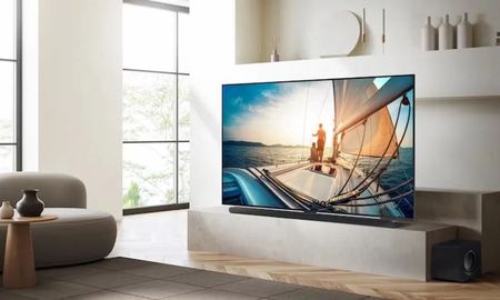 El Samsung Neo QLED 4K ofrece una calidad de imagen superior con resolución 4K y tecnología HDR. El Samsung Neo QLED 4K ofrece una calidad de imagen superior con resolución 4K y tecnología HDR.
