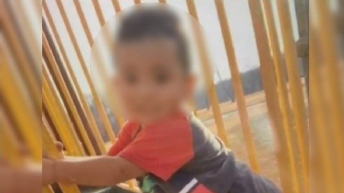 Un nene de 2 años murió atropellado por su papá en un accidente