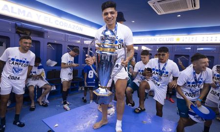 Quién es el santafesino que sacó campeón a Vélez y le devolvió la alegría al Fortín de Liniers Quién es el santafesino que sacó campeón a Vélez y le devolvió la alegría al Fortín de Liniers