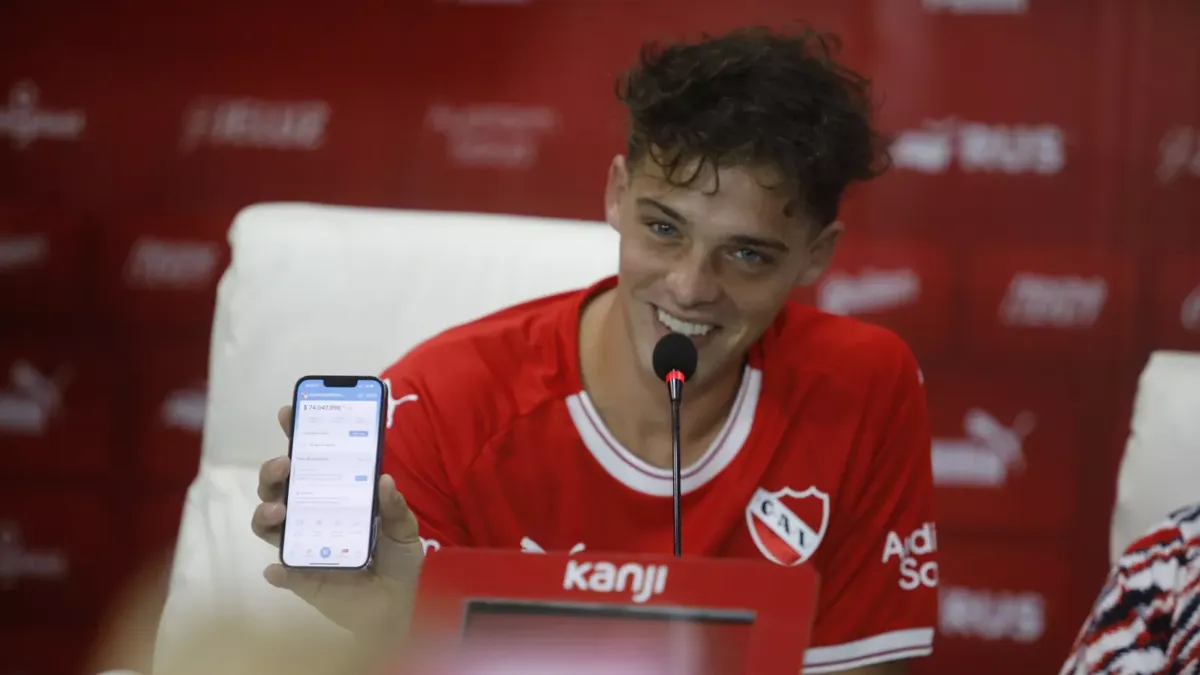 Santi Maratea volvió a referirse sobre la deuda que tiene el "Rojo" y como va con la colecta. El influencer que encabeza la movida en el Rojo contó que el monto inicial se incrementó en un 40% por no abonar en tiempo y forma.
