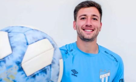 Daniel Ibáñez, exarquero de Atlético Tucumán, falleció a los 25 años por problemas pulmonares. Daniel Ibáñez, exarquero de Atlético Tucumán, falleció a los 25 años por problemas pulmonares.