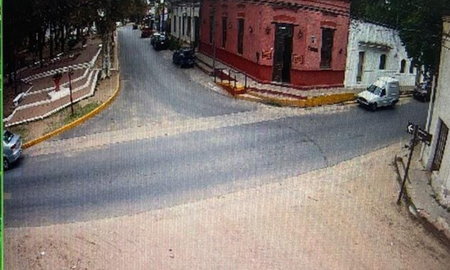 Otra de las cámaras se ubicó en inmediaciones de San Martín y Santa Rosa. Otra de las cámaras se ubicó en inmediaciones de San Martín y Santa Rosa.