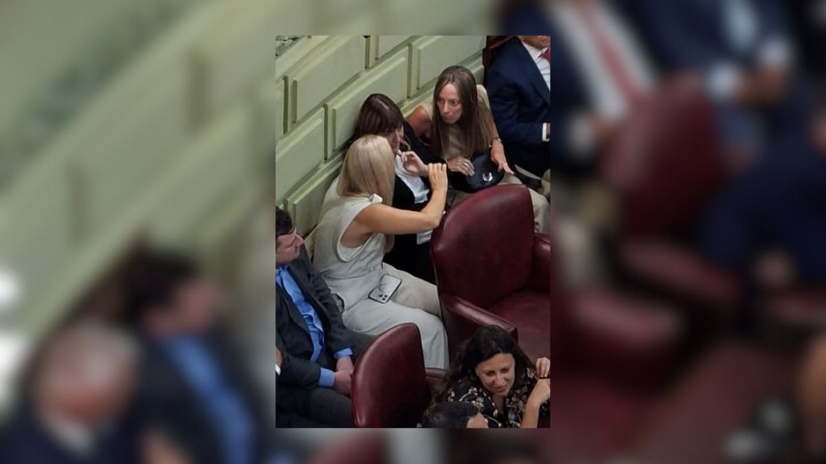 La Defensora General, Estrella Moreno Robinson, junto a la Fiscal General, Mar&iacute;a Cecilia Vranicich, y la Ministra de la Corte Suprema, Margarita Zabalza.&nbsp;