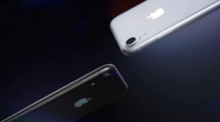 iphone.jpg