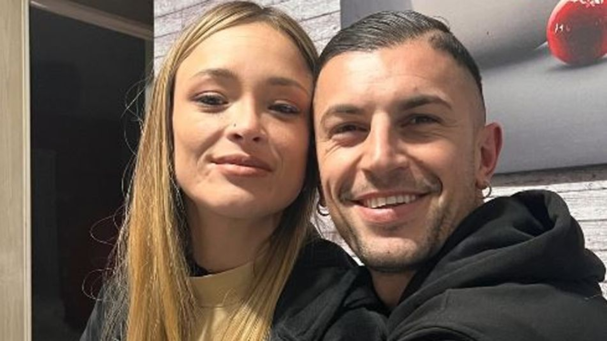 Agostina Spinelli de Gran Hermano y Luifa Galesio tienen una relación romántica. Agostina Spinelli de Gran Hermano y Luifa Galesio tienen una relación romántica.