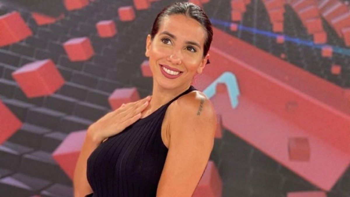 La panelista vio la foto de las nenas y apuntó contra Luciana Salazar: Alguien está buscando seguidores en 3