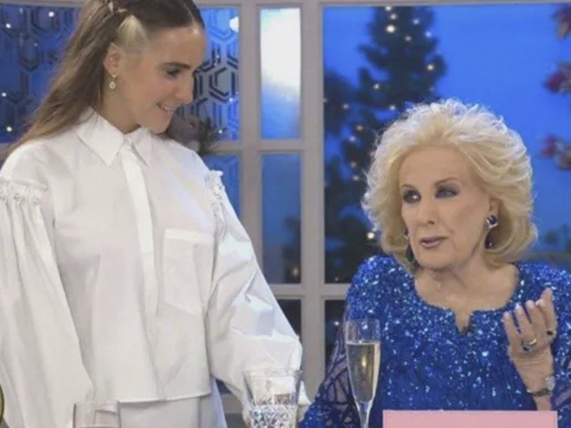 & Aacute; mbar con su bisabuela Mirtha.