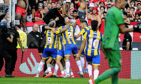 Rosario Central le ganó a Newells en el clásico Rosario Central le ganó a Newells en el clásico