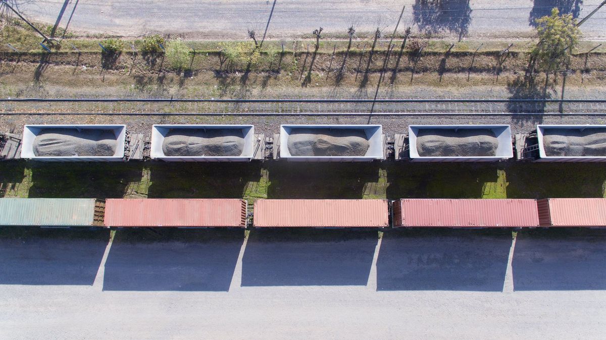 El Belgrano Cargas, un actor fundamental en el transporte de carga, enfrenta una transformación histórica. El Belgrano Cargas, un actor fundamental en el transporte de carga, enfrenta una transformación histórica.