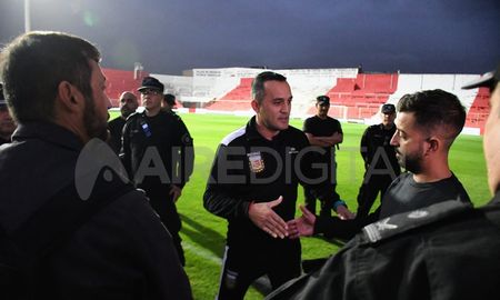 Fernando Espinoza dirigirá Unión vs. Gimnasia y Esgrima de la Plata. Fernando Espinoza dirigirá Unión vs. Gimnasia y Esgrima de la Plata.