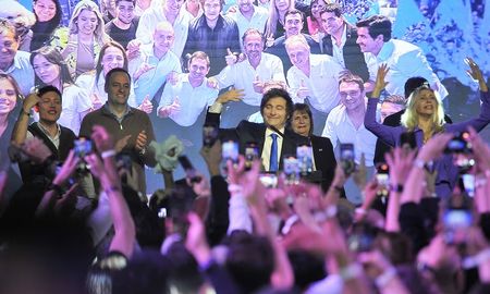 Tras el triunfo en las elecciones 2025, el presidente Javier Milei confirmó que remozará su elenco gubernamental. Tras el triunfo en las elecciones 2025, el presidente Javier Milei confirmó que remozará su elenco gubernamental.