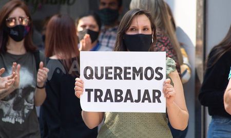 El reclamo de comerciantes de la peatonal, la semana pasada, por las restricciones de la pandemia El reclamo de comerciantes de la peatonal, la semana pasada, por las restricciones de la pandemia