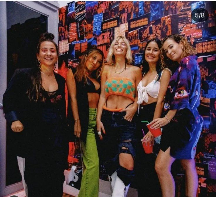 Stoessel y Stefi Roitman impactaron con unos outfits súper sensuales