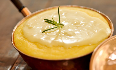 Cómo hacer la polenta más cremosa y rica: la receta fácil y económica Cómo hacer la polenta más cremosa y rica: la receta fácil y económica