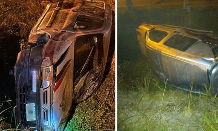 El dueño de una camioneta cayó al zanjón de Aristóbulo del Valle y el vehículo quedó destruido El dueño de una camioneta cayó al zanjón de Aristóbulo del Valle y el vehículo quedó destruido