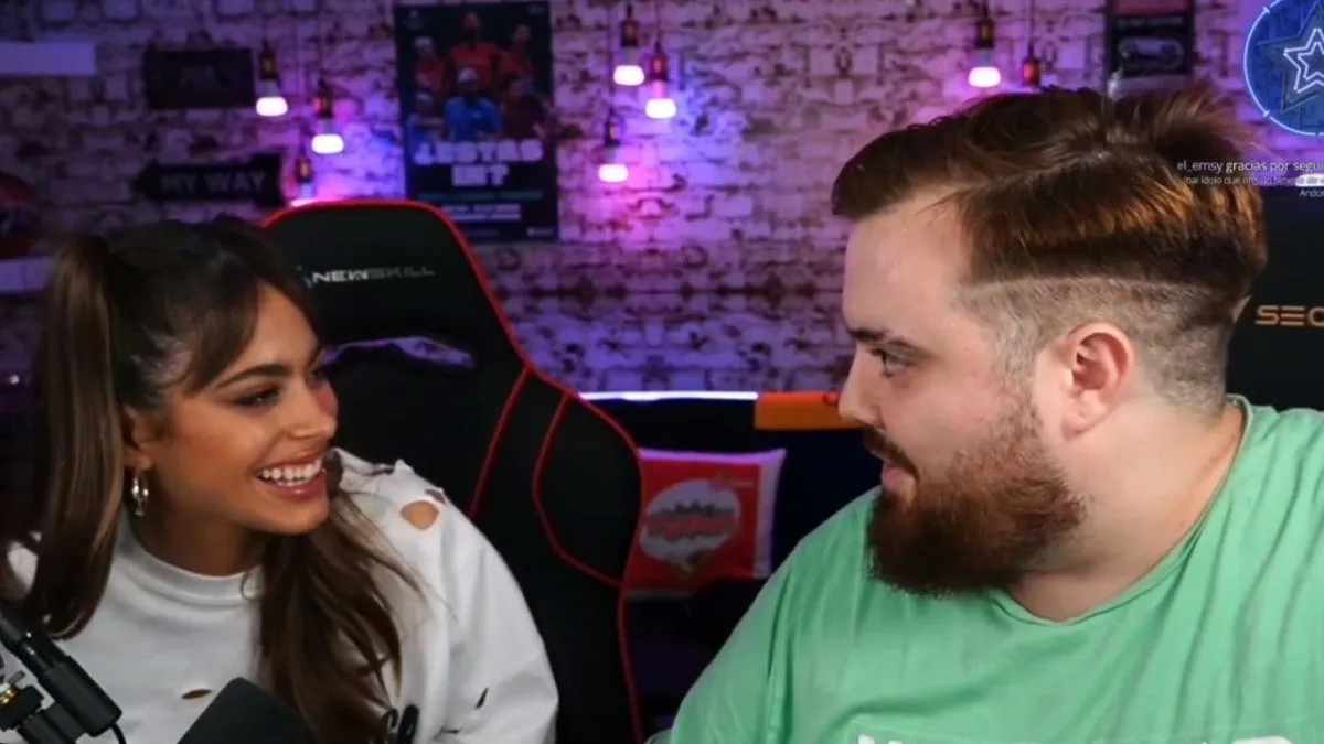 Tini con Ibai Llanos.