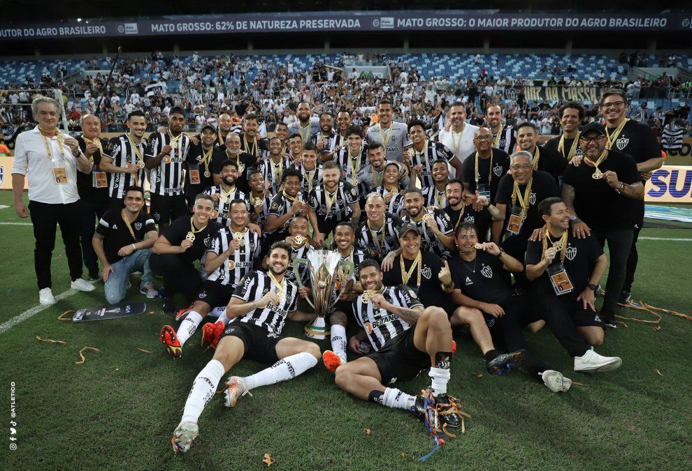 Atlético Mineiro de Mohamed, con un gol de Nacho Fernández, campeón de la Supercopa de Brasil