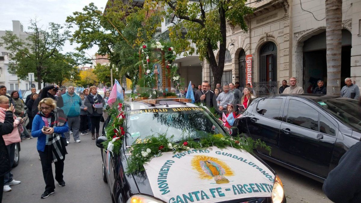 Taxistas marcharon a la Virgen de Guadalupe.