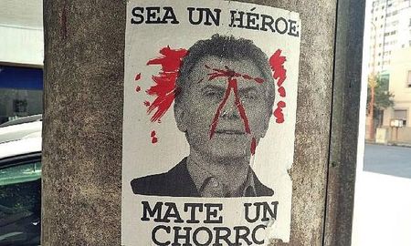 aparecen carteles en bahia blanca incitando a matar a mauricio macri aparecen carteles en bahia blanca incitando a matar a mauricio macri