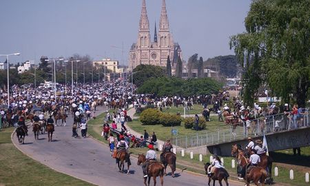 Aire de Santa Fe | peregrinacion caballos 2019.jpg
