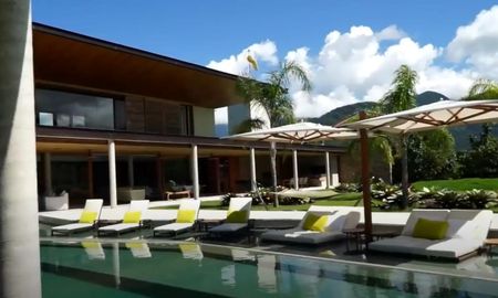 El paraíso de Neymar en Brasil: mansión con playa privada, helipuerto y mucho más. El paraíso de Neymar en Brasil: mansión con playa privada, helipuerto y mucho más.