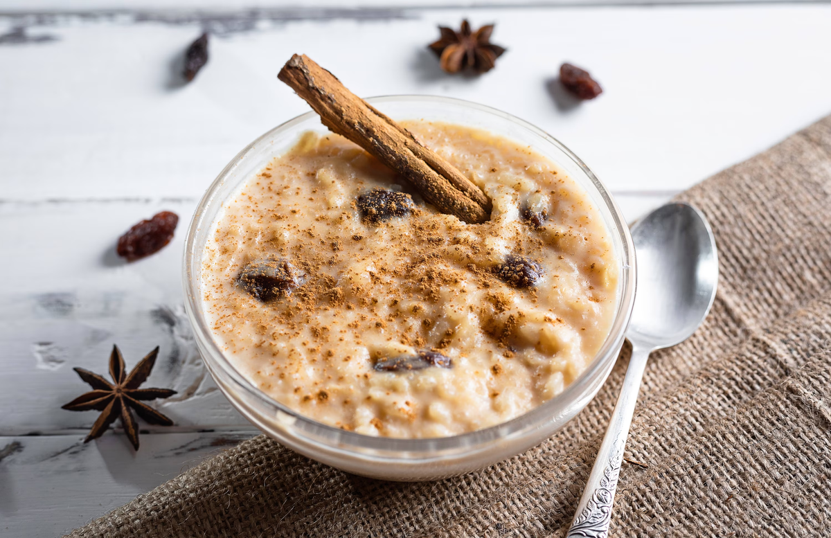 El arroz con leche es uno de los postres más consumidos en el país, ya que es rico y fácil de hacer. El arroz con leche es uno de los postres más consumidos en el país, ya que es rico y fácil de hacer. 