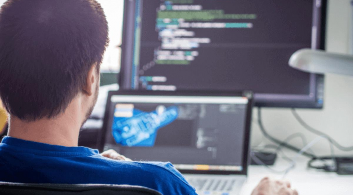 Cualquier ciudadano argentino puede solicitar ser aceptado como inmigrante permanente mediante la solicitud de la tarjeta roja, blanca y roja.