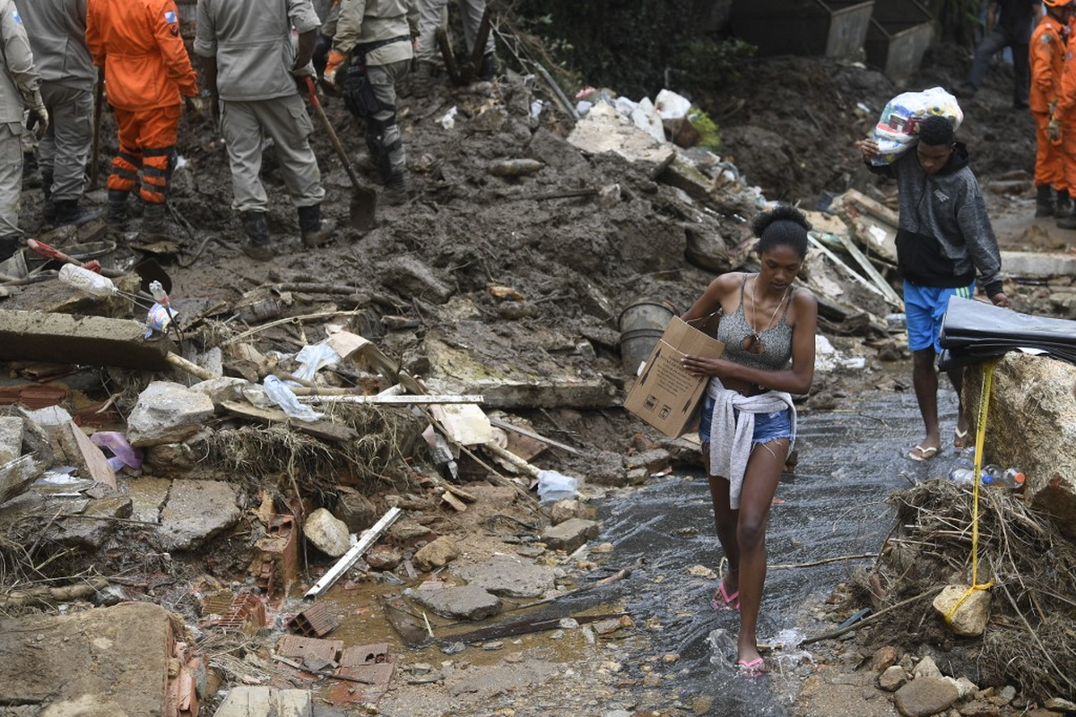 Las fuertes precipitaciones impactaron durante tres días en la zona de la costa atlántica de este estado del sureste de Brasil.
