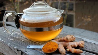 Infusión de jengibre y cúrcuma para disfrutar la lluvia