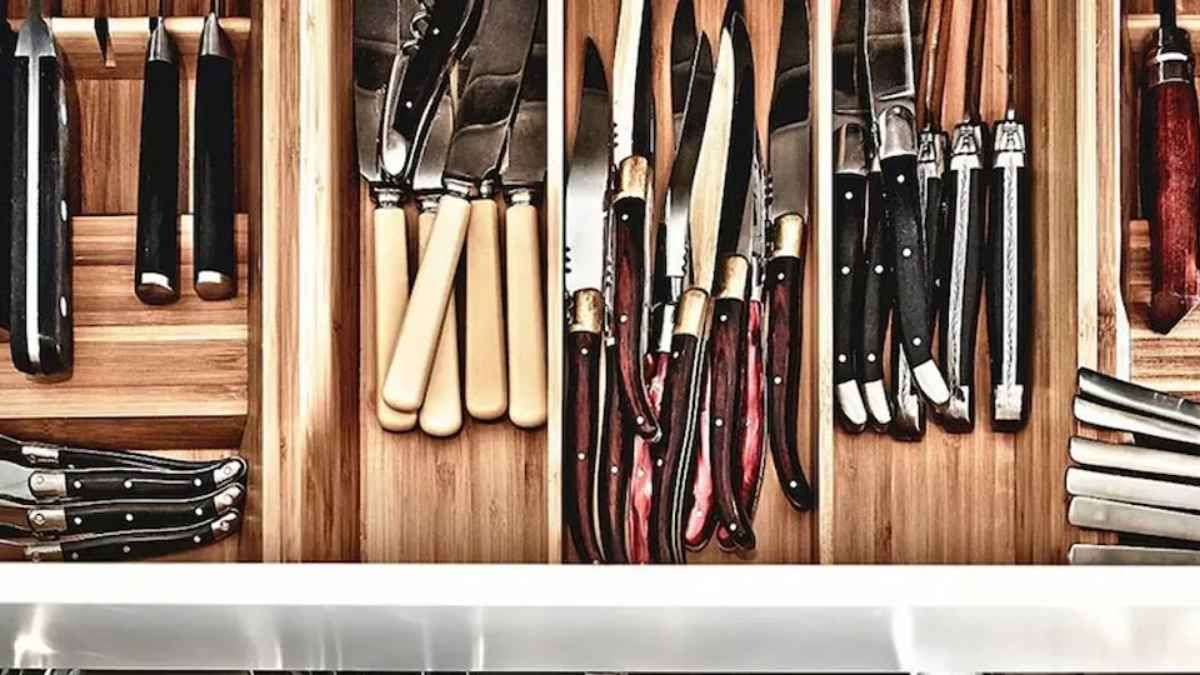 Los organizadores de cajones se adaptan a cocinas grandes y chicas, incluso a espacios irregulares. Los organizadores de cajones se adaptan a cocinas grandes y chicas, incluso a espacios irregulares.
