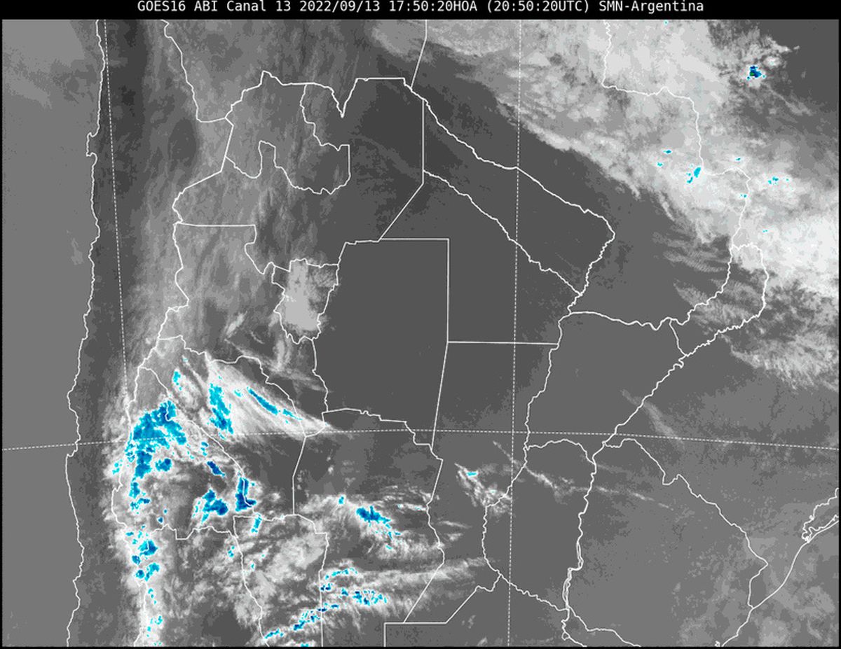En la imagen satelital se observa algo de nubosidad en nuestra provincia, como estaba previsto.