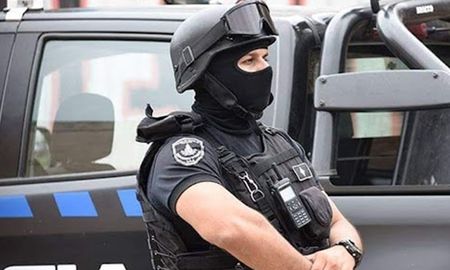 La medida apunta a generar políticas de conciliación que permitan compatibilizar la vida laboral y las tareas de cuidado para mujeres y personas gestantes en la Policía provincial. La medida apunta a generar políticas de conciliación que permitan compatibilizar la vida laboral y las tareas de cuidado para mujeres y personas gestantes en la Policía provincial.