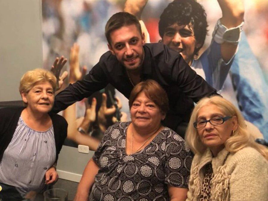 Maradona les pidió que confíen en Matías Morla.