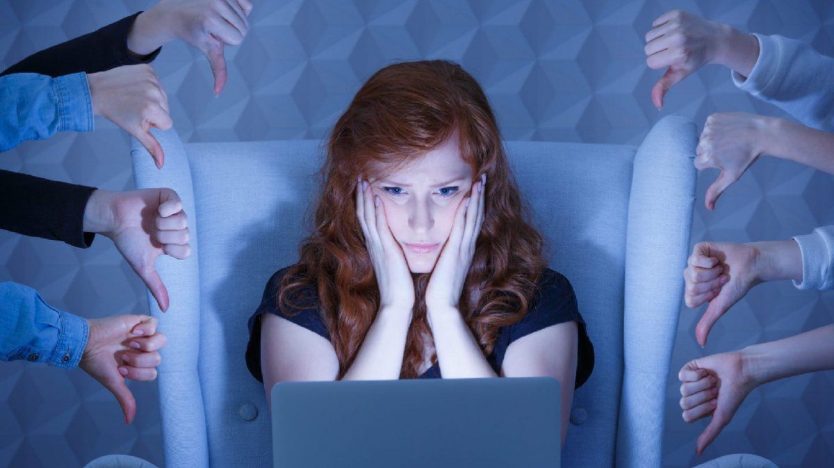 Para los científicos este tipo de dinámicas pueden mermar por completo nuestro bienestar psicológico debido al curioso impacto que tienen en el cerebro.