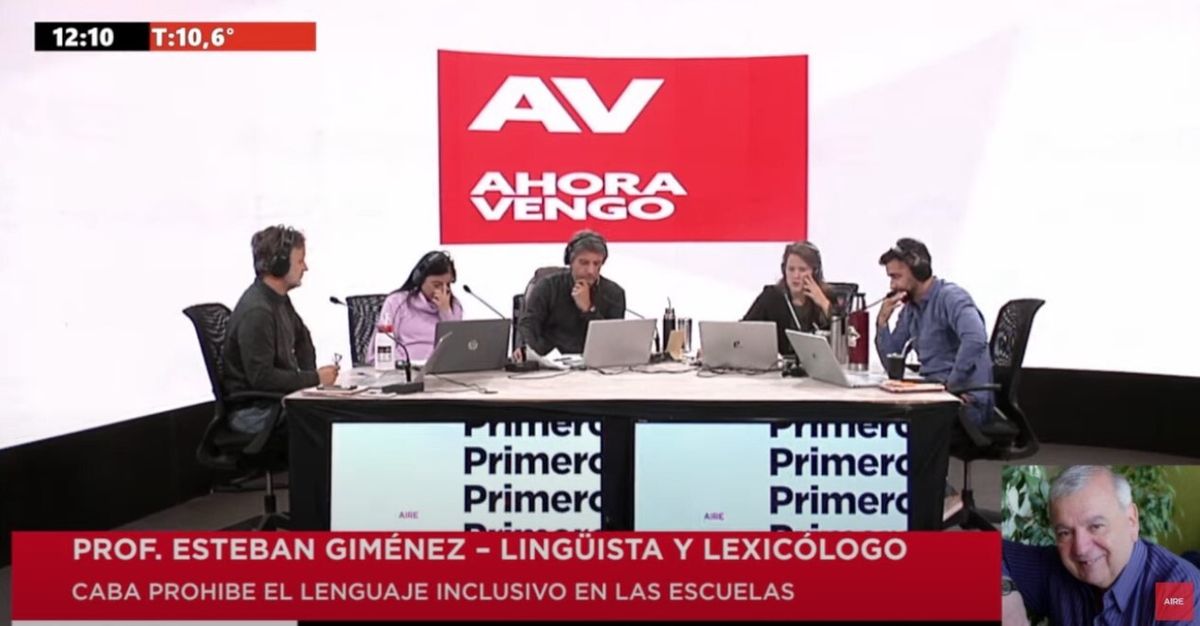 En una entrevista en AIRE