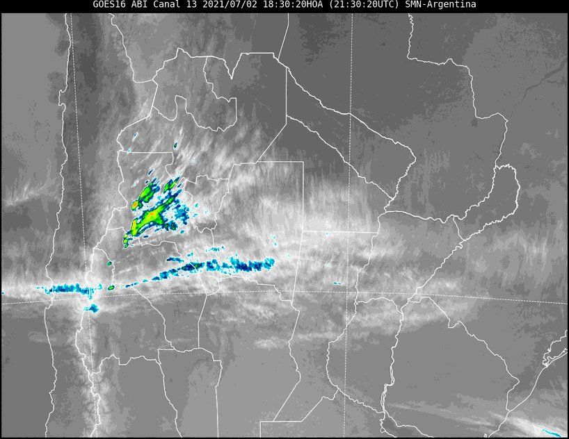 En la imagen satelital se observa la presencia de nubosidad tanto en el norte como en el centro del territorio santafesino mientras que el sur se encuentra con cielo despejado.