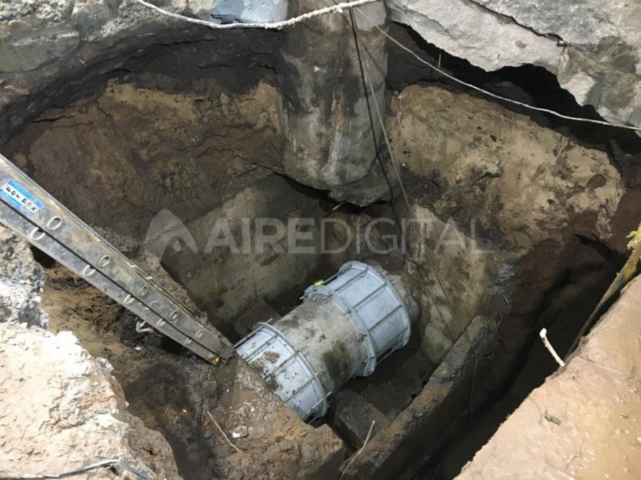 La cañería que presentó inconvenientes abastece a todo el norte de la ciudad de Santa Fe.