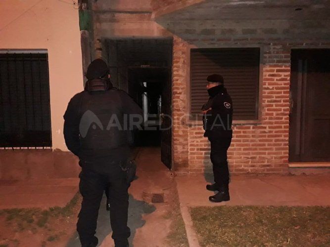 Triple homicidio con sello mafioso: ejecutan a tres hombres en una vivienda de Guadalupe Oeste