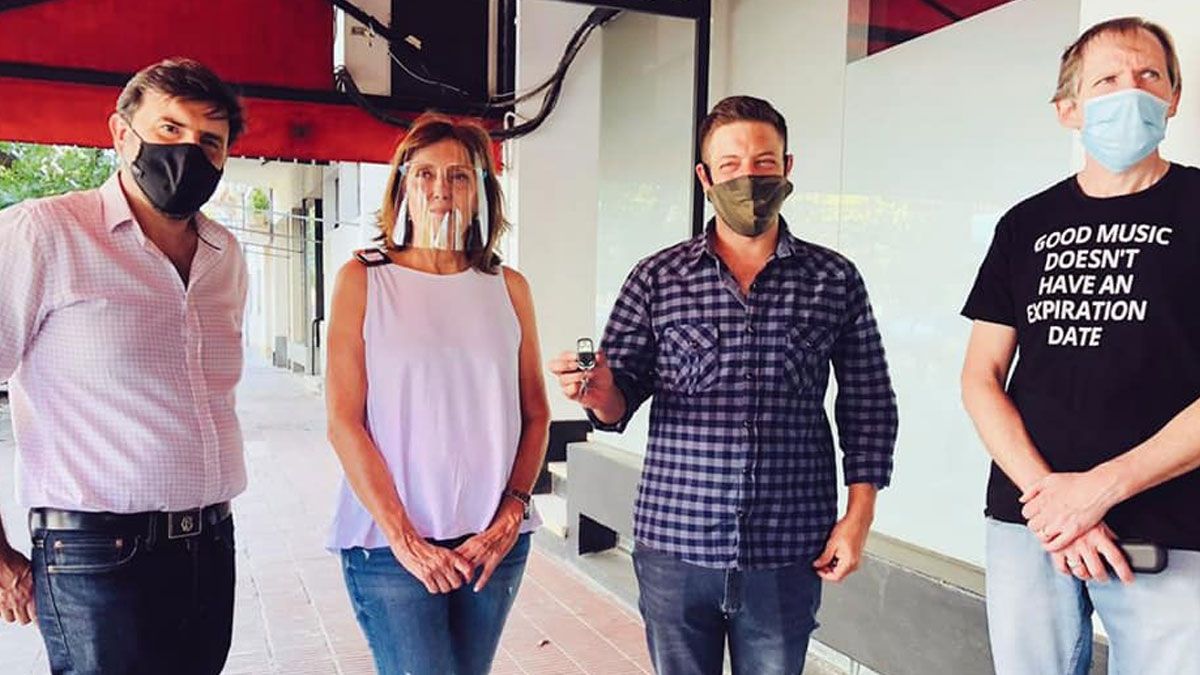 La iniciativa fue impulsada por concejales de Juntos por el Cambio e integrantes de la Cámara de Kiosqueros de Santa Fe.&nbsp;