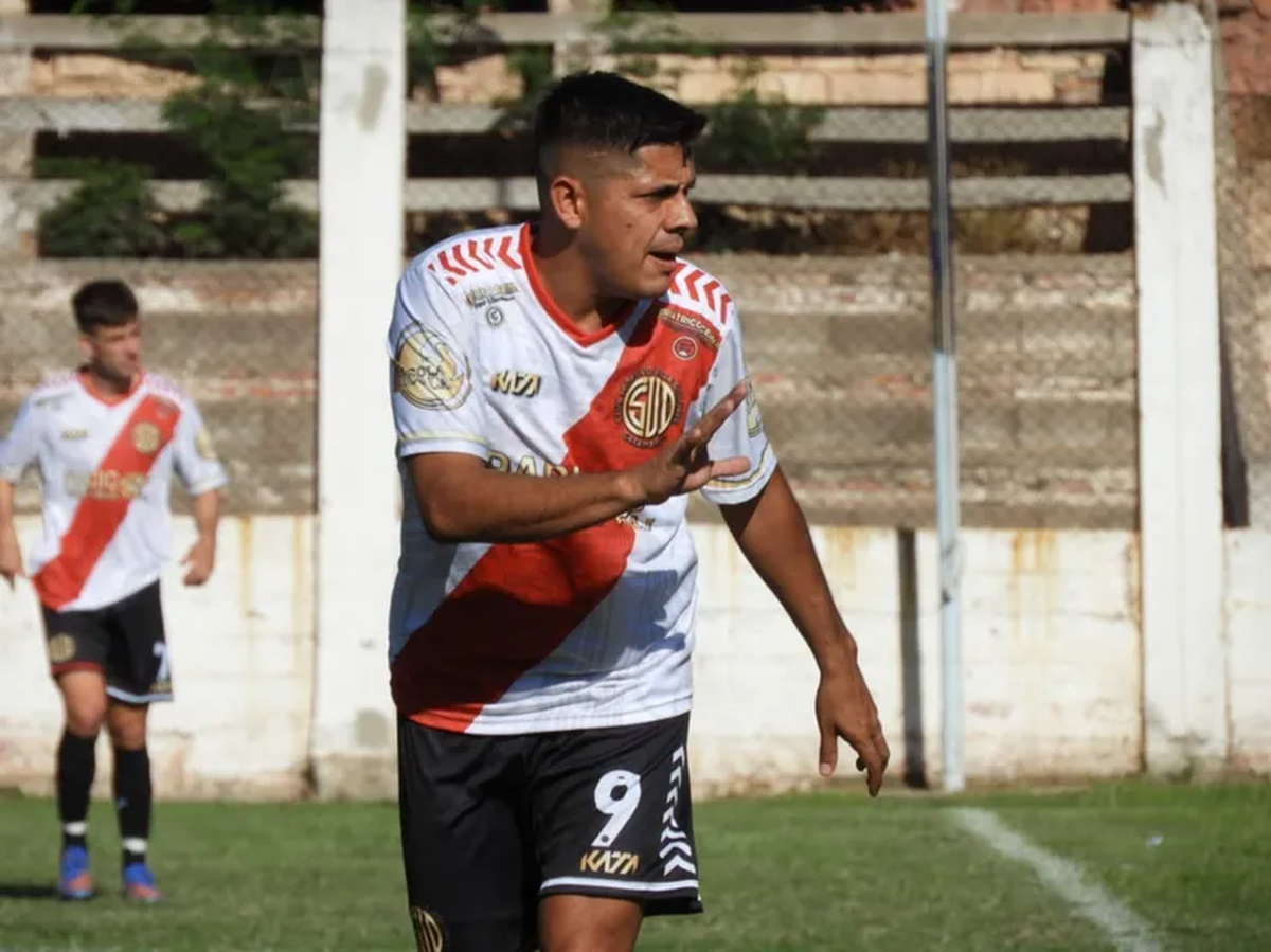 Maximiliano Artero. Maximiliano Artero.