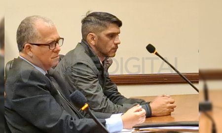Catriel Giordano fue condenado por decisión unánime del tribunal. En la imagen, acompañado por su abogado, Raúl Sánchez Lecumberri. Catriel Giordano fue condenado por decisión unánime del tribunal. En la imagen, acompañado por su abogado, Raúl Sánchez Lecumberri.