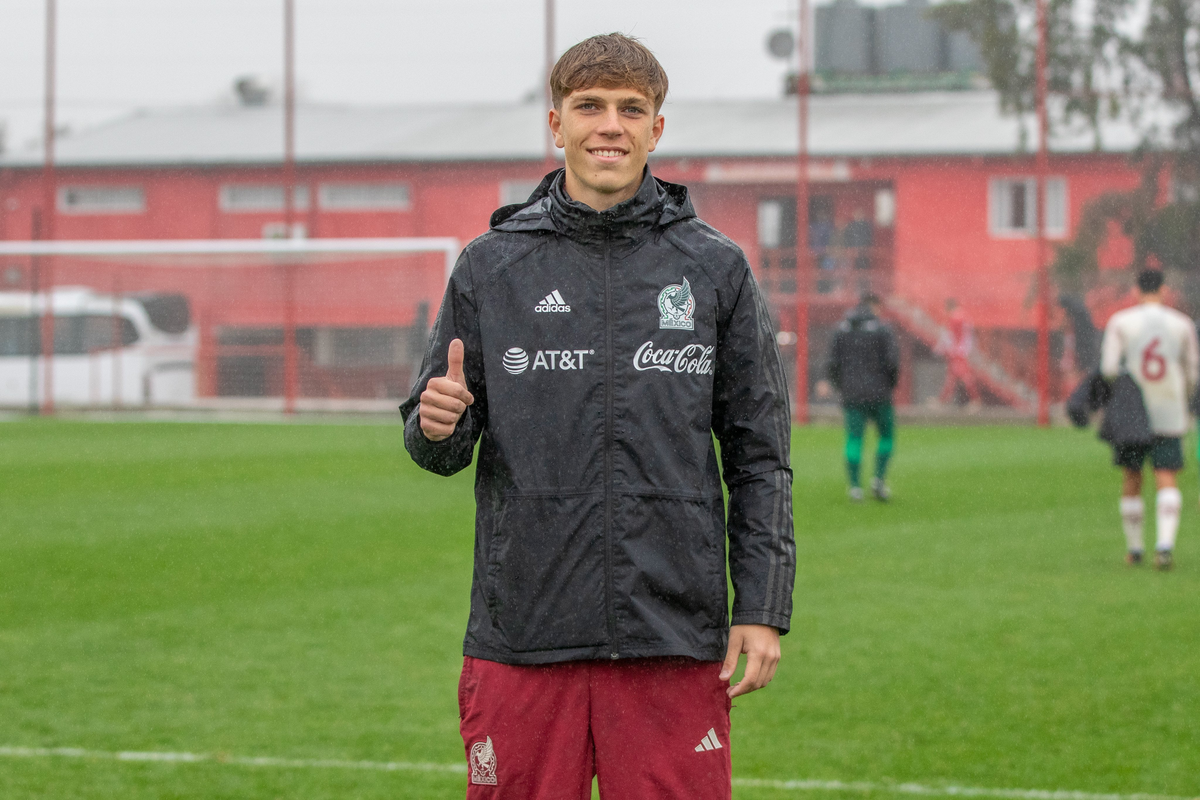 Nery Pumpido debutó en la Selección sub-20 de México. Nery Pumpido debutó en la Selección sub-20 de México.