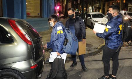 Allanamientos por la causa de supuesto espionaje ilegal. Allanamientos por la causa de supuesto espionaje ilegal.
