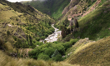 aventura a un viejo pueblo minero de cordoba, rodeada de naturaleza y montanas aventura a un viejo pueblo minero de cordoba, rodeada de naturaleza y montanas