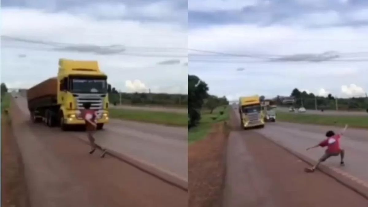 El camión debió girar de manera repentina para evitar atropellar a los jóvenes.