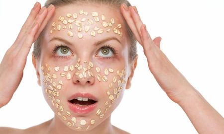 Mascarilla de avena para mejorar el aspecto de la piel. Mascarilla de avena para mejorar el aspecto de la piel.