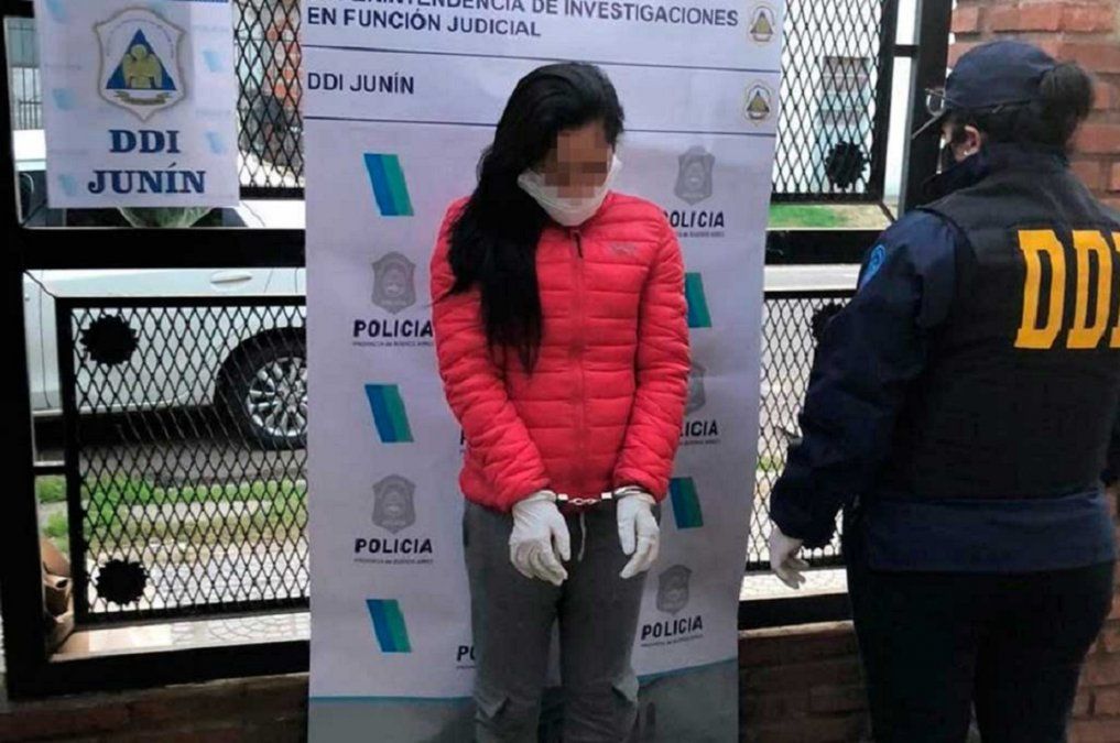 Seducía a hombres, obtenía fotos íntimas y les pedía dinero para no difundirlas en las redes sociales